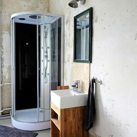 Kulturzentrum Haselburg Homestay szállás